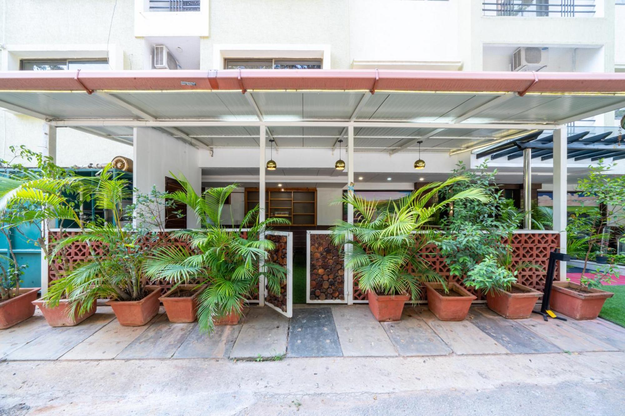 Midtown Suites Marathahalli Бангалор Экстерьер фото