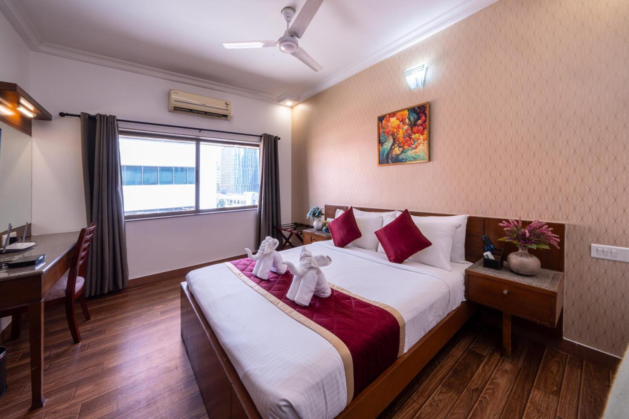 Midtown Suites Marathahalli Бангалор Экстерьер фото
