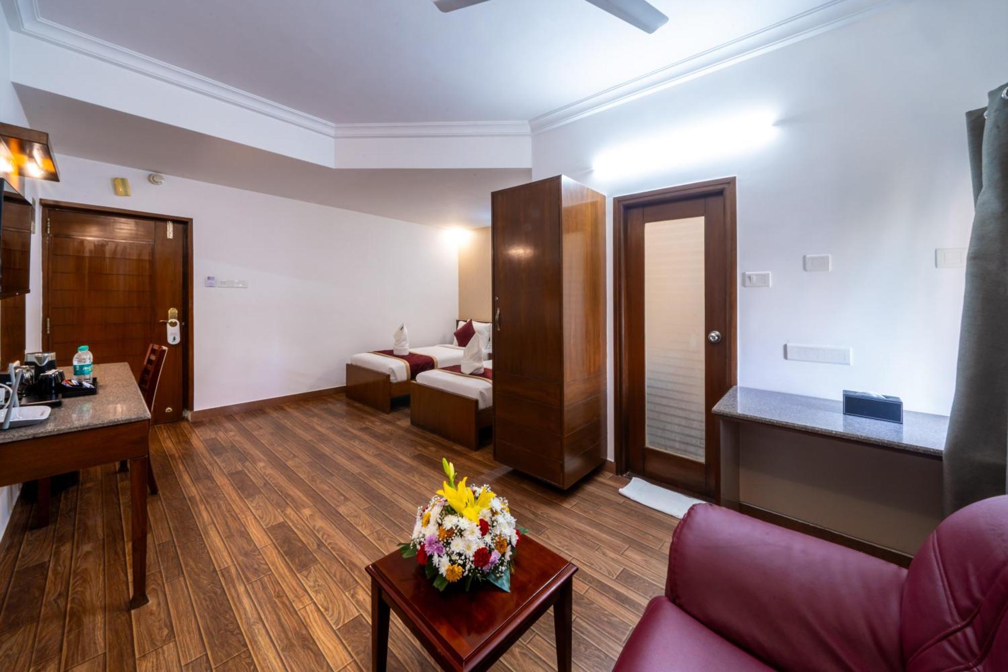 Midtown Suites Marathahalli Бангалор Экстерьер фото