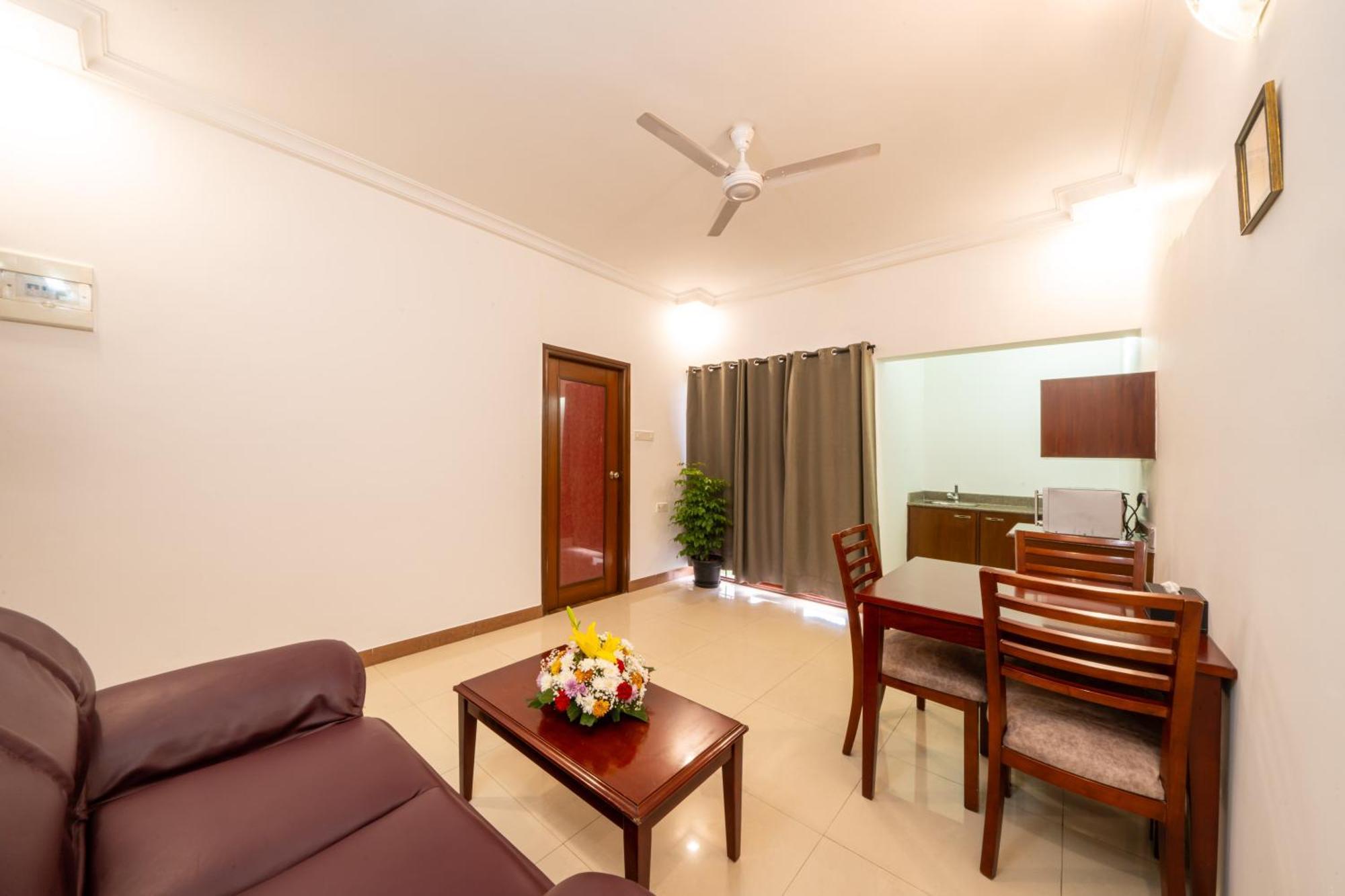 Midtown Suites Marathahalli Бангалор Экстерьер фото