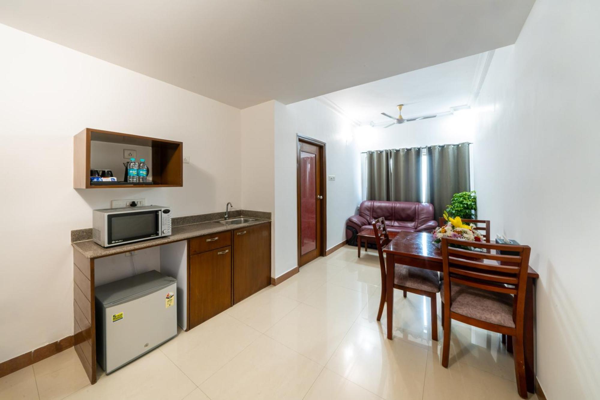Midtown Suites Marathahalli Бангалор Экстерьер фото