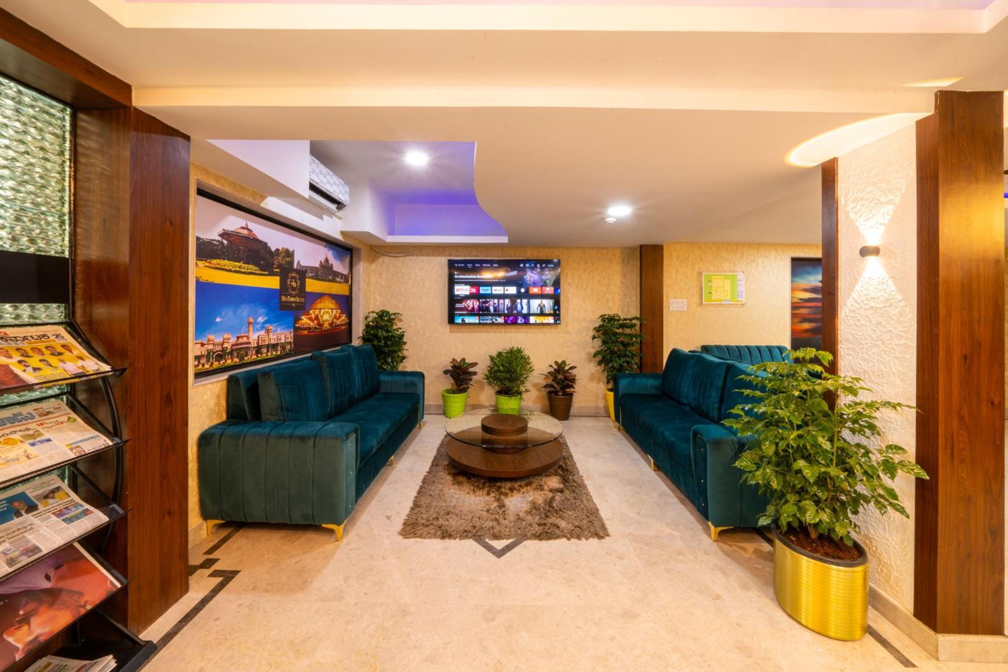Midtown Suites Marathahalli Бангалор Экстерьер фото